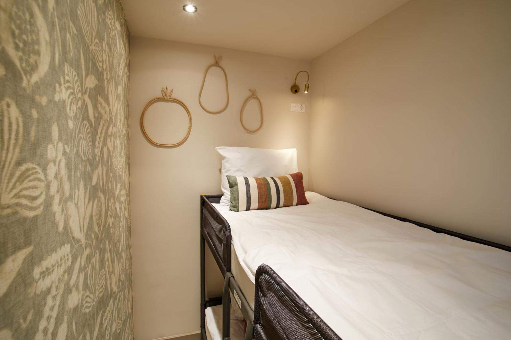 Four Star Apartments - Keizerstraat 45 لاهاي المظهر الخارجي الصورة
