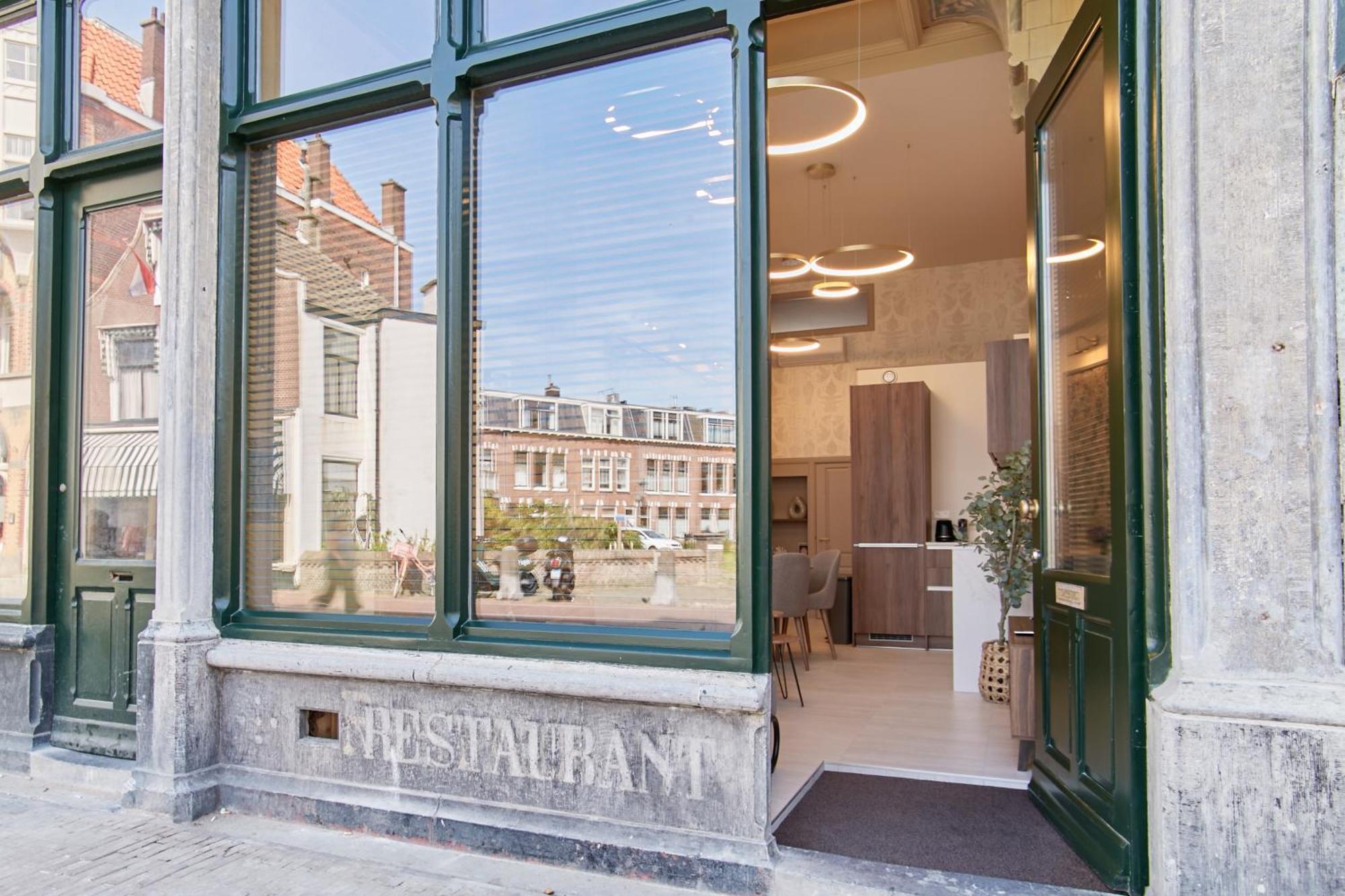 Four Star Apartments - Keizerstraat 45 لاهاي المظهر الخارجي الصورة
